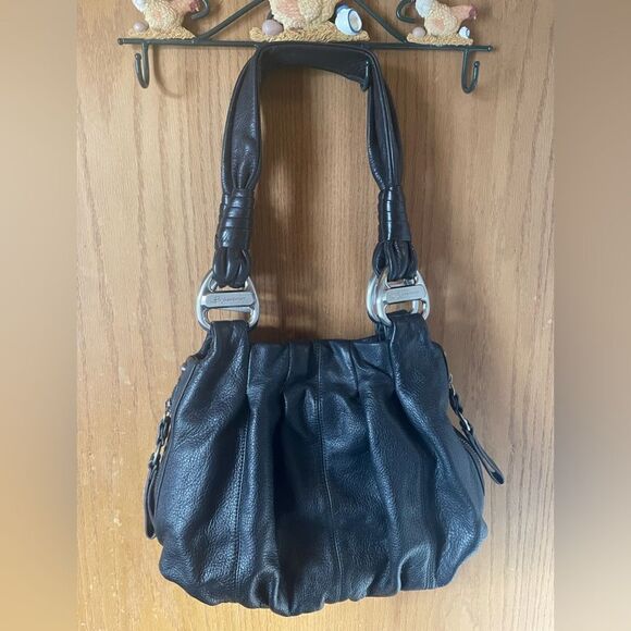 B Makowsky beautiful black leather bag. - Picture 1 of 10